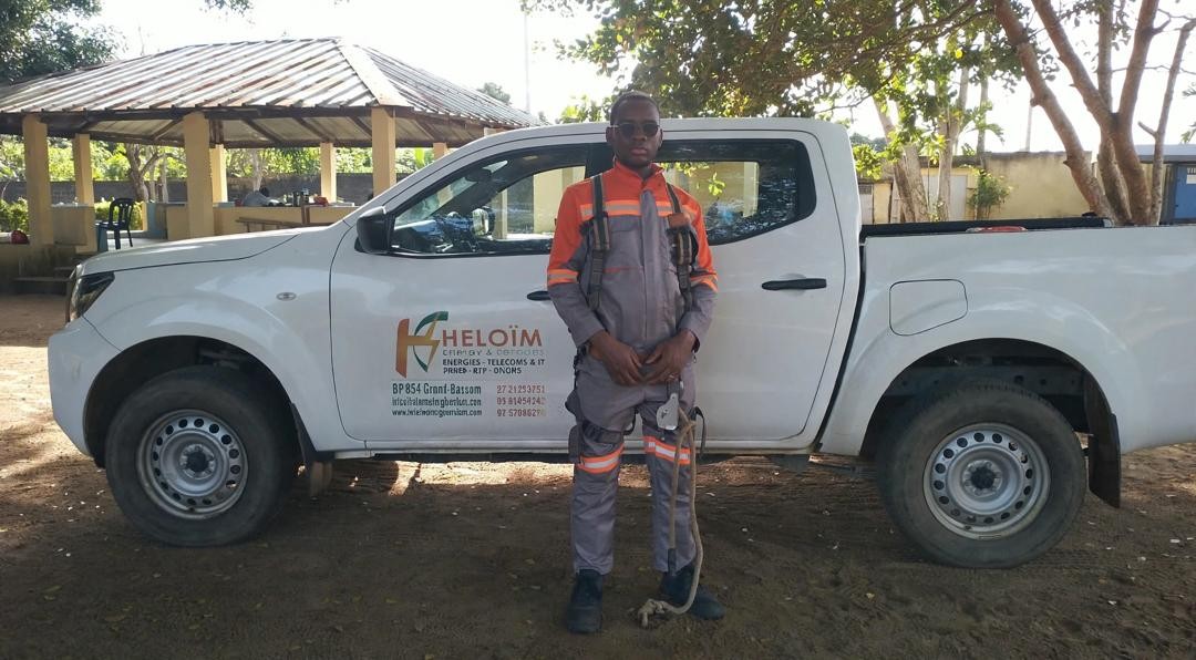 INTERVENTION TERRAIN, HELOIM ENERGY ET SERVICES À L&rsquo;ŒUVRE À KODJOBOUÉ.